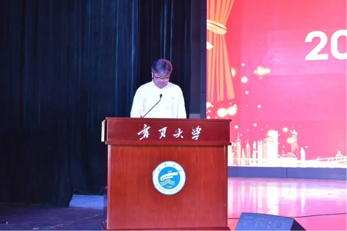 毕业季｜太阳集团tyc5997举办2023 届员工毕业典礼