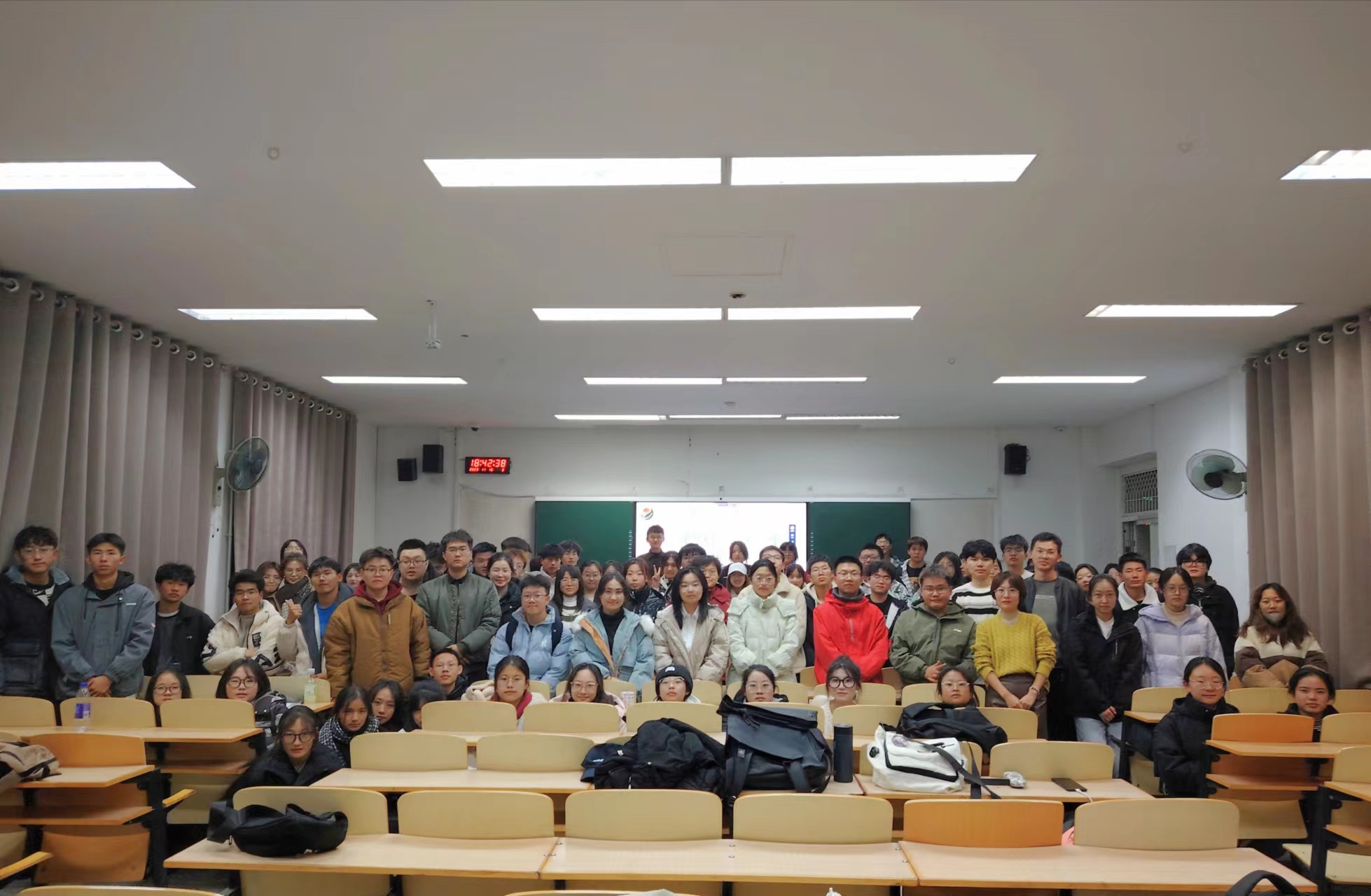 润“心”成长｜“心理危机与常见心理障碍识别”讲座
